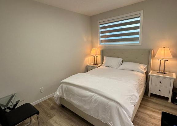 Keith House | 2 Bedroom 2 Washrooms Brand New Beautiful & Cozy Suite