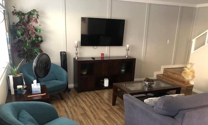 Scottsdale Estates Ten Apartment | 2 Bedroom 678322 by Houzlet