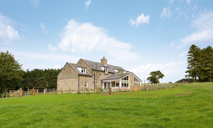 Hepple Cottage | 2 bedroom accommodation in Farnham, near Rothbury