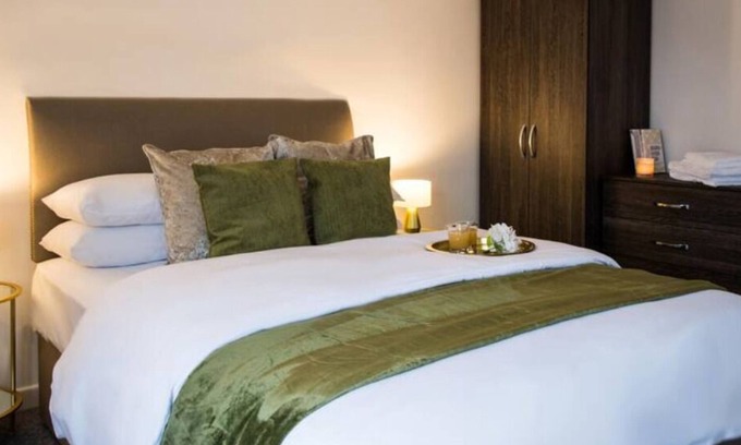 Leamington Spa Apartment | 2 Bedroom Apt Leamington Spa