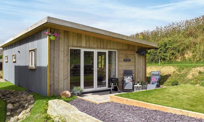 St Wenn Cottage | 2 bedroom accommodation in The Long Store