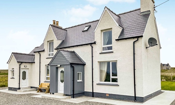 Isle of Lewis Cottage | 2 bedroom accommodation in Isle of Lewis