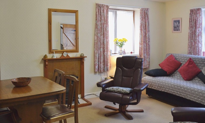 Linton-on-Ouse Cottage | 2 bedroom accommodation in Linton-on-Ouse
