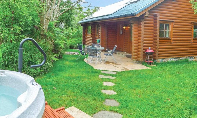 Craobh Haven Ski Chalet | 2 bedroom accommodation in Craobh Haven, Argyll