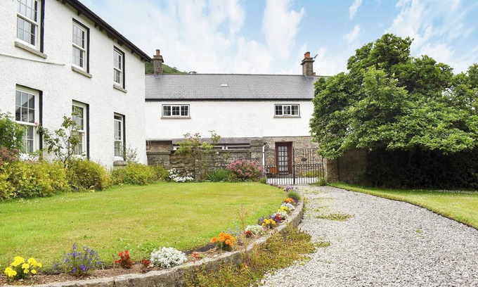 Newton Abbot Cottage | 2 bedroom accommodation in Widecombe-in-the-Moor, near Bovey Tracey