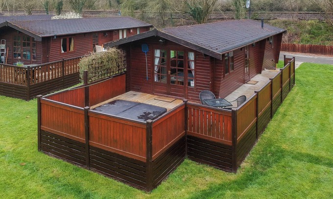 Hoptonheath Cabin | 2 bedroom accommodation in Hopton Heath, Craven Arms