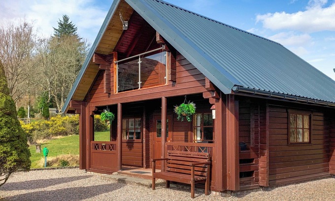Torcastle Cottage | 2 bedroom accommodation in Banavie, near Fort William