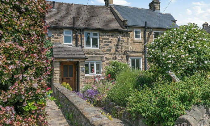 Eyam Cottage | 2 bedroom accommodation in Eyam, near Bakewell