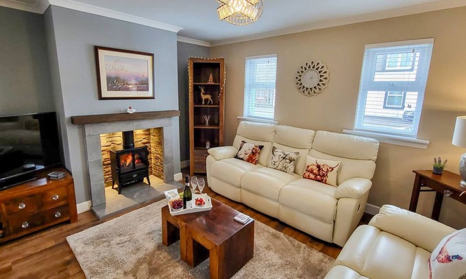 Kirkmichael Cottage | 2 bedroom accommodation in Kirkmicheal, near Straiton