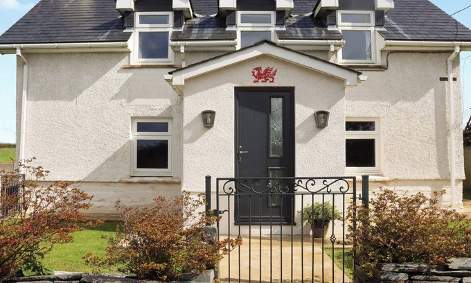 Llanfyrnach Cottage | 2 bedroom accommodation in Llanfyrnach