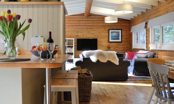Blairgowrie Cottage | 2 bedroom accommodation in Kirkmichael, near Pitlochry