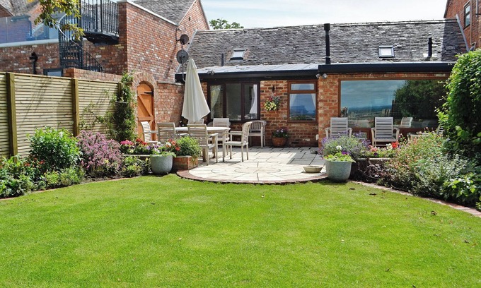 Cheltenham Cottage | 2 bedroom accommodation in Prestbury, near Cheltenham