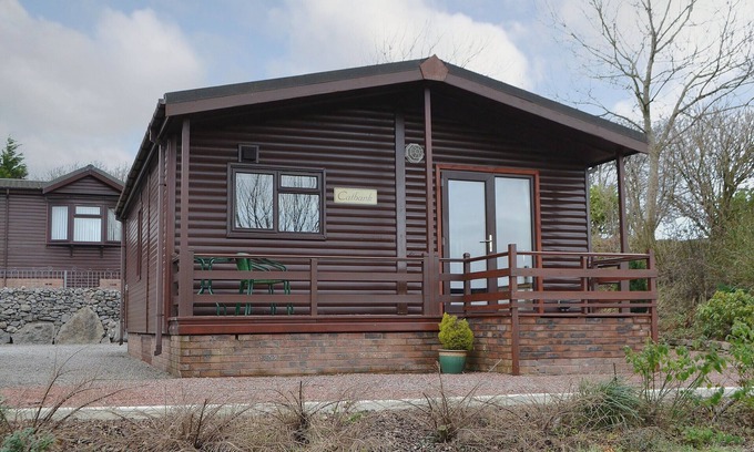 Cockermouth Cottage | 2 bedroom accommodation in Moota, near Cockermouth
