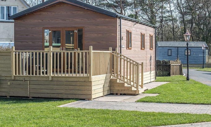 Kilwinning Cottage | 2 bedroom accommodation in Kilwinning