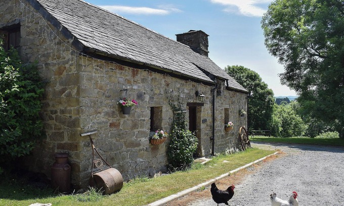 Tan-y-groes Cottage | 2 bedroom accommodation in Glynarthen, near Aberporth