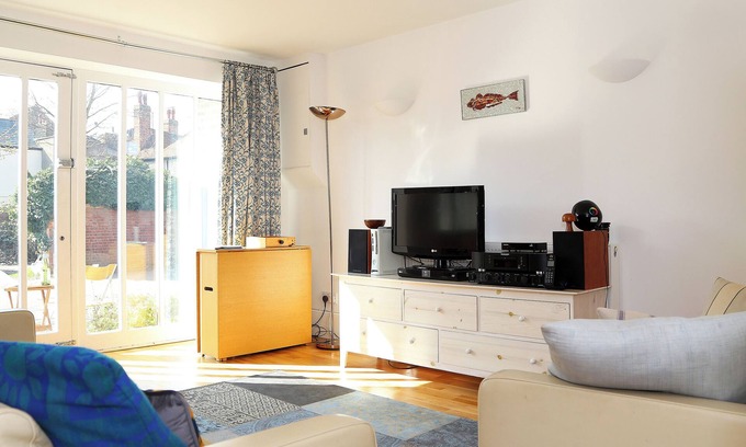 Whitstable Cottage | 2 bedroom accommodation in Whitstable