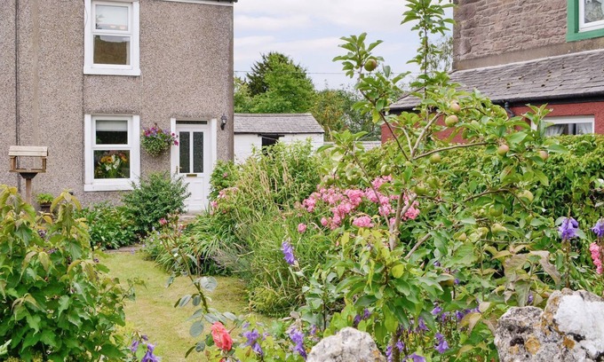 Workington Cottage | 2 bedroom accommodation in Ullock, near Cockermouth