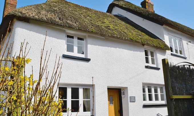 Cullompton Cottage | 2 bedroom accommodation in Kentisbeare, near Cullompton