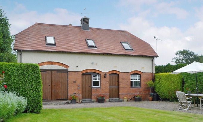 Eardisland Cottage | 2 bedroom accommodation in Eardisland, near Leominster