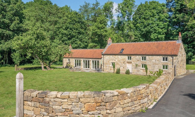 Hartoft Cottage | 2 bedroom accommodation in Hartoft, near Rosedale Abbey
