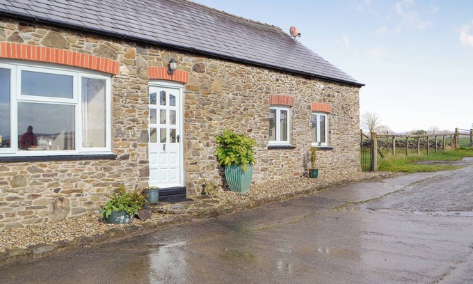 Llanwrda Cottage | 2 bedroom accommodation in Pumpsaint