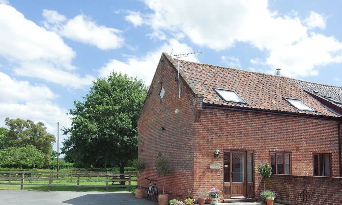 Kettleburgh Cottage | 2 bedroom accommodation in Kettleburgh, near Framlingham