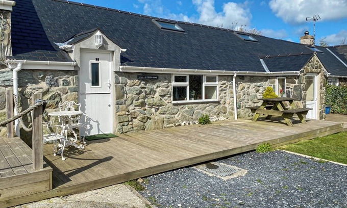 Garn Fadryn Cottage | 2 bedroom accommodation in Aberdaron