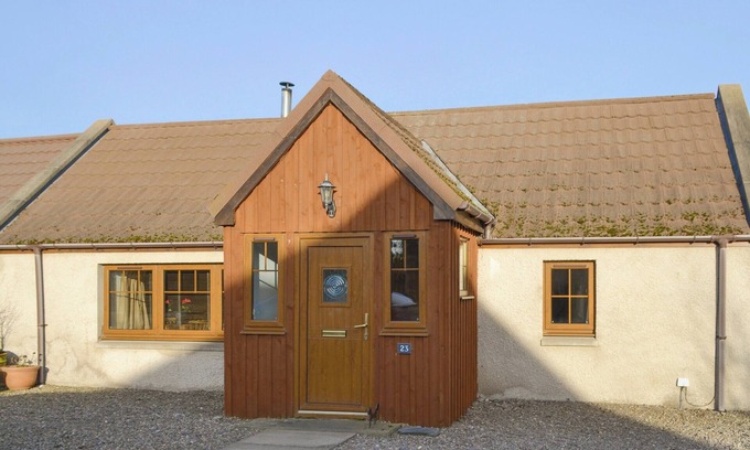 Fochabers Cottage | 2 bedroom accommodation in Nether Dallachy, near Spey Bay