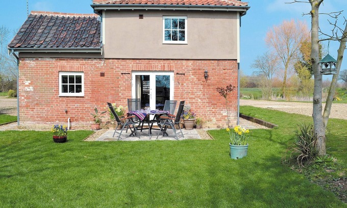 Harleston Cottage | 2 bedroom accommodation in Metfield, near Harleston