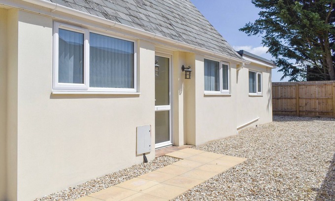Holworth Cottage | 2 bedroom accommodation in Moreton, near Wareham