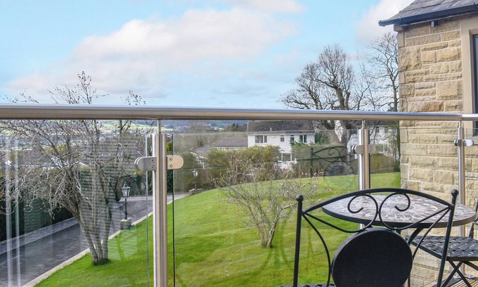 Silsden Cottage | 2 bedroom accommodation in Silsden, near Keighley