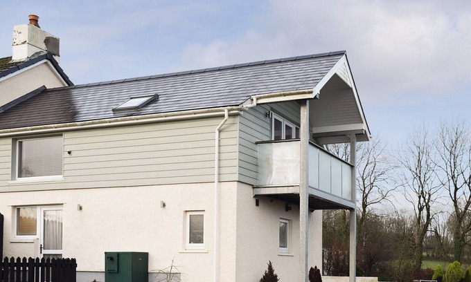 Lampeter Cottage | 2 bedroom accommodation in Llanwnnen, near Lampeter