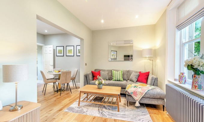 Richmond Cottage | 2 bedroom accommodation in Richmond