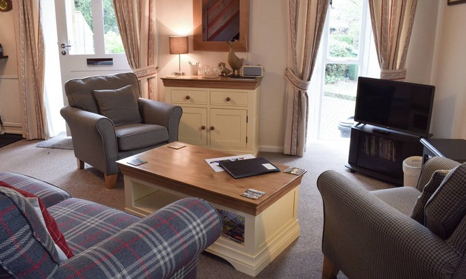 Staveley Cottage | 2 bedroom accommodation in Staveley