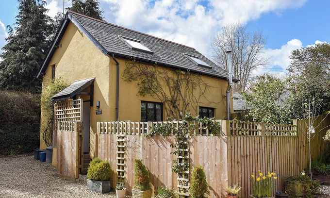 Washfield Cottage | 2 bedroom accommodation in Washfield, near Tiverton