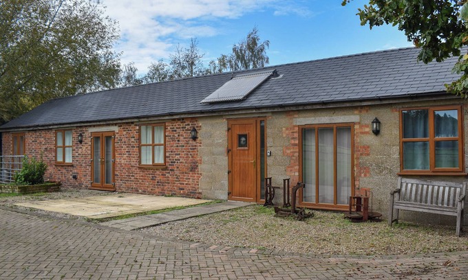 Woodchurch Cottage | 2 bedroom accommodation in Ashford