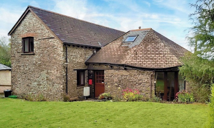 Woolfardisworthy Cottage | 2 bedroom accommodation in Woolsery, near Bideford