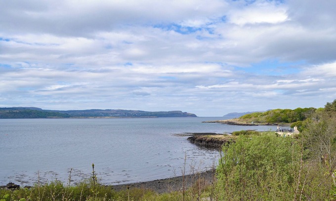 Gruline Cottage | 2 bedroom accommodation in Drimnin, near Lochaline