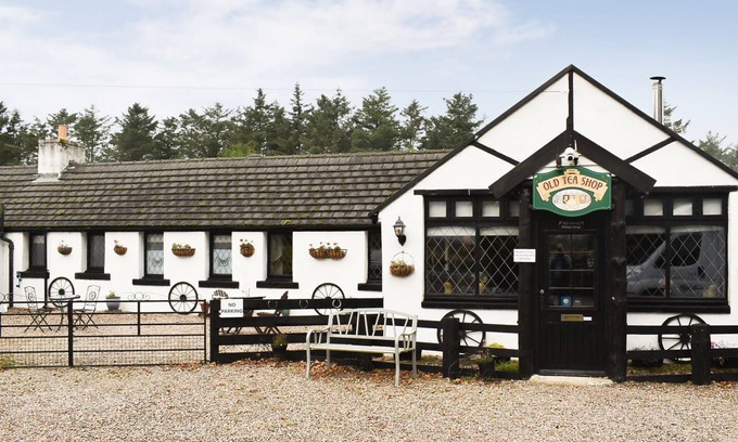 Hunspow Cottage | 2 bedroom accommodation in Scarfsferry, near Thurso