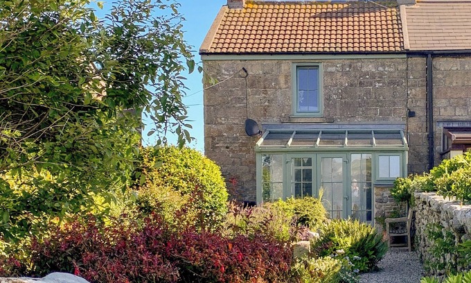 Lower Boscaswell Cottage | 2 bedroom accommodation in Lower Boscaswell, near Pendeen