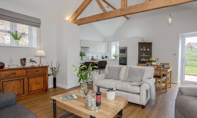 Bedale Cottage | 2 bedroom accommodation in Aiskew, near Bedale
