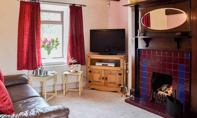 Buckton Cottage | 2 bedroom accommodation in Buckton, near Bridlington