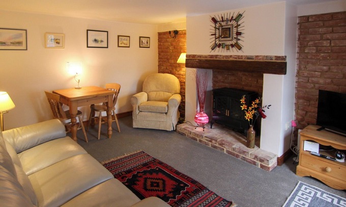 Docking Cottage | 2 bedroom accommodation in Docking