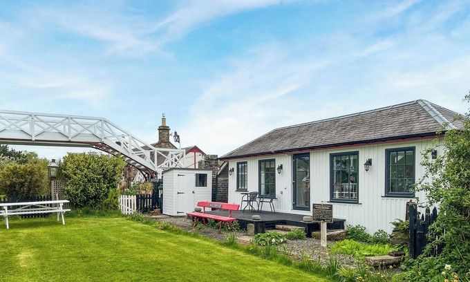 Hawick Cottage | 2 bedroom accommodation in Hassendean Station, near Hawick