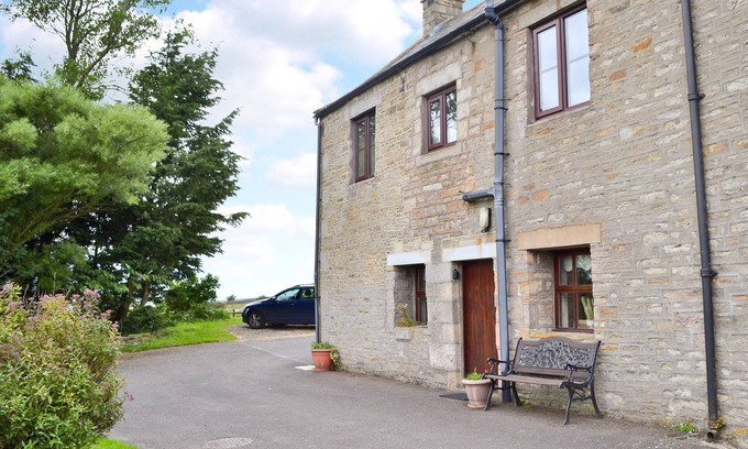 Langley-on-Tyne Cottage | 2 bedroom accommodation in Langley-on-Tyne, near Hexham