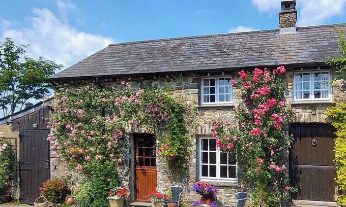 Chillaton Cottage | 2 bedroom accommodation in Chillaton, near Tavistock