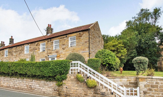 Castleton Cottage | 2 bedroom accommodation in Castleton, near Whitby