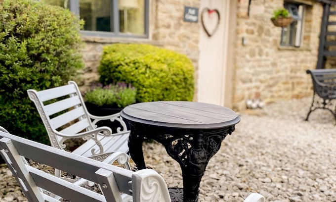 Hawes Cottage | 2 bedroom accommodation in Marsett, near Lake Semerwater