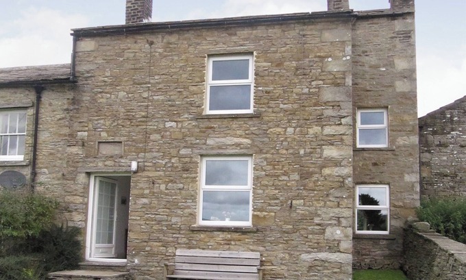 Hawes Cottage | 2 bedroom accommodation in Sedbusk, near Hawes