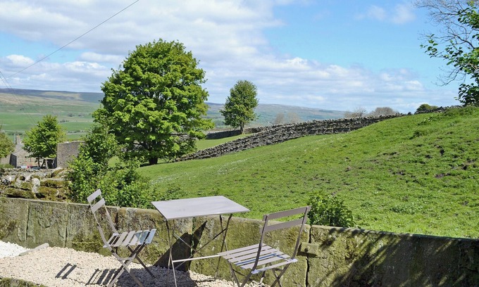 Burtersett Cottage | 2 bedroom accommodation in Burtersett, near Hawes
